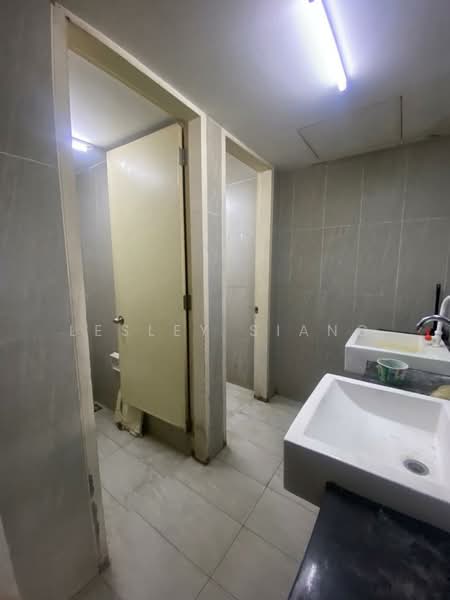 Factory for Sale in Senai (Johor) - Lesley Siang - Bathroom - PropertyGuru.com.my