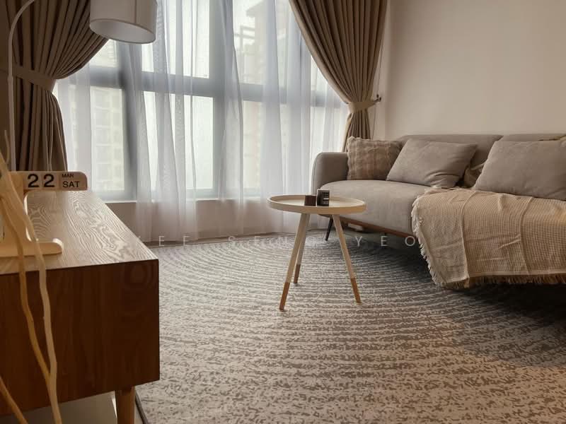 Kediaman Servis untuk Disewa di Sunway Velocity TWO - Yee Seng Yeo - Living Room - PropertyGuru.com.my
