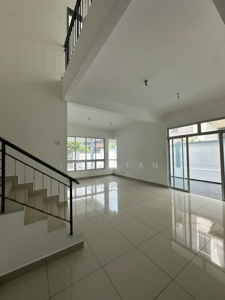 Cluster House for Sale in Taman Sri Pulai Perdana (Skudai) - Iden Tan - Living Room - PropertyGuru.com.my