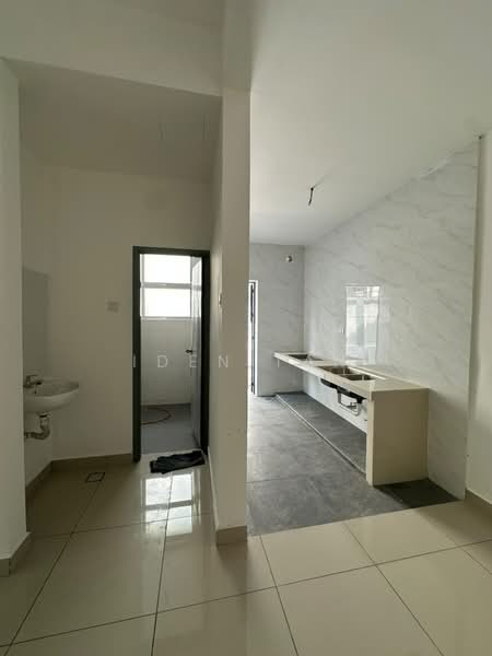 Cluster House for Sale in Taman Sri Pulai Perdana (Skudai) - Iden Tan - Kitchen - PropertyGuru.com.my