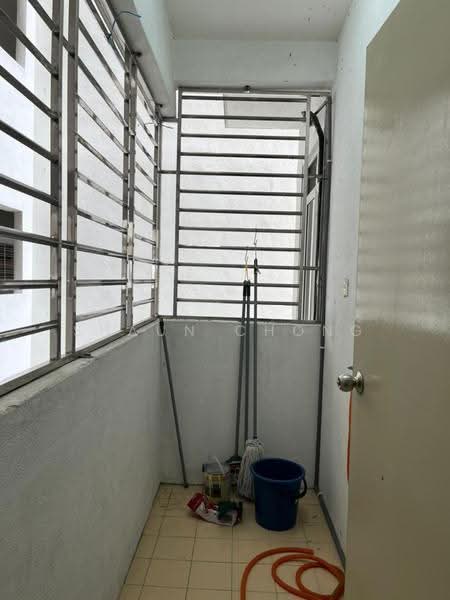 Kondominium untuk Disewa di Pearl Avenue - Shaun Chong - Balcony - PropertyGuru.com.my