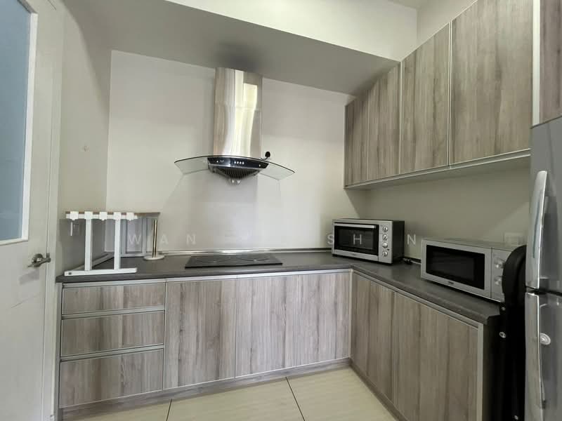 Kondominium untuk Disewa di Seri Riana Residence - Wan Jia Shun - Kitchen - PropertyGuru.com.my