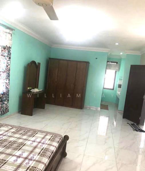 Bungalow House untuk Dijual di Taman Rinting (Masai) - William Tay - Bedroom - PropertyGuru.com.my