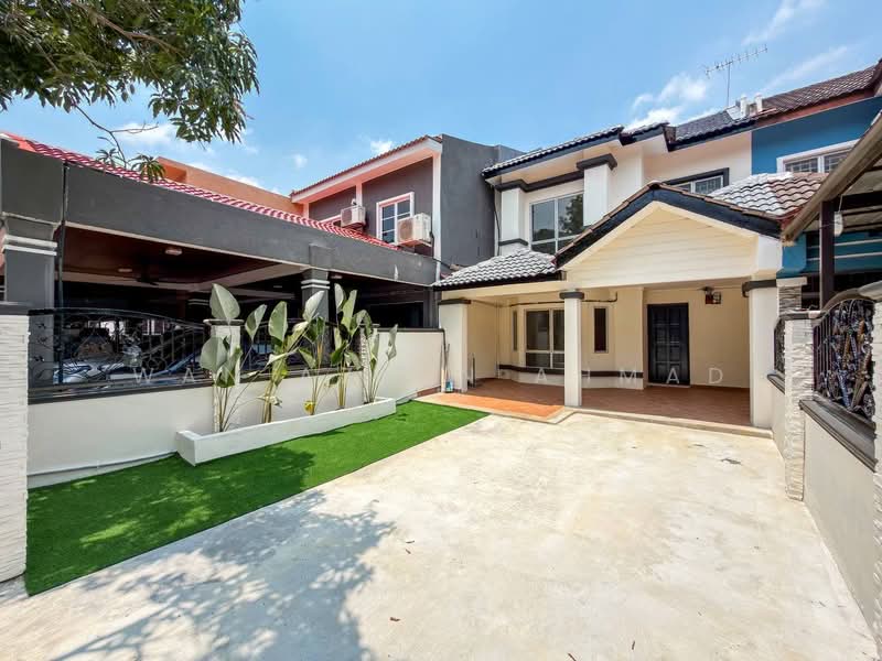 2-storey Terraced House for Sale in Saujana Utama (Selangor) - Wan Azlan Ahmad - PropertyGuru.com.my