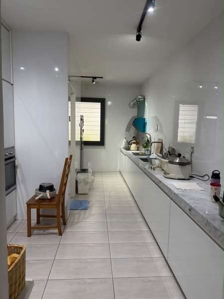Rumah Teres untuk Dijual di Bandar Country Homes (Rawang) - SK Luk - Kitchen - PropertyGuru.com.my