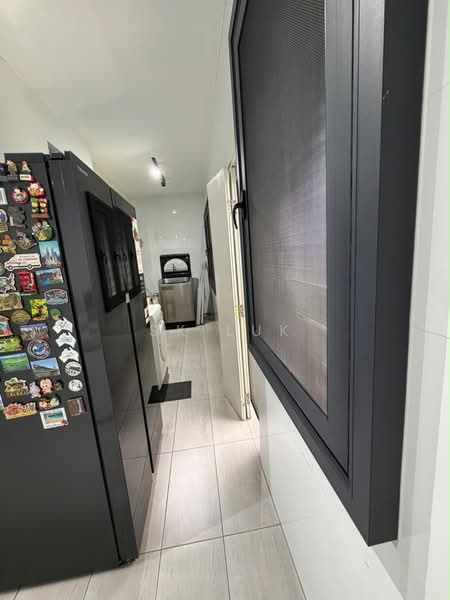 Rumah Teres untuk Dijual di Bandar Country Homes (Rawang) - SK Luk - Kitchen - PropertyGuru.com.my