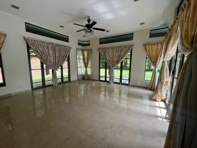 Bungalow House untuk Dijual di Ledang Heights (Iskandar Puteri (Nusajaya)) - William Tay - Living Room - PropertyGuru.com.my