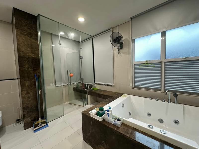 Rumah Teres 2-Tingkat untuk Dijual di Taman Pelangi (Johor Bahru) - William Tay - Bathroom - PropertyGuru.com.my