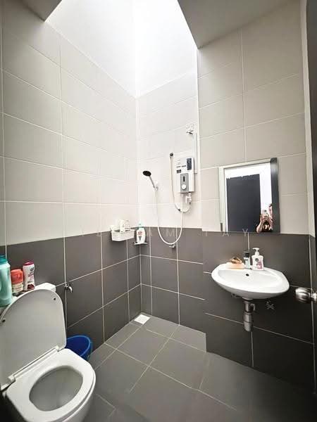 2-storey Terraced House for Sale in Eco Botanic (Iskandar Puteri (Nusajaya)) - William Tay - Bathroom - PropertyGuru.com.my