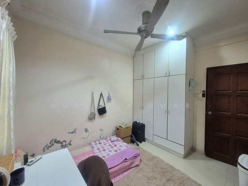Bungalow House untuk Dijual di Gombak (Kuala Lumpur) - Nur Alia Omar - Bedroom - PropertyGuru.com.my