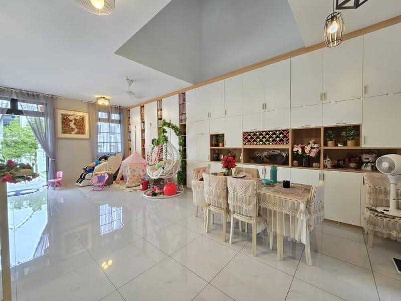 2.5-storey Terraced House for Sale in Eco Botanic (Iskandar Puteri (Nusajaya)) - William Tay - Living Room - PropertyGuru.com.my