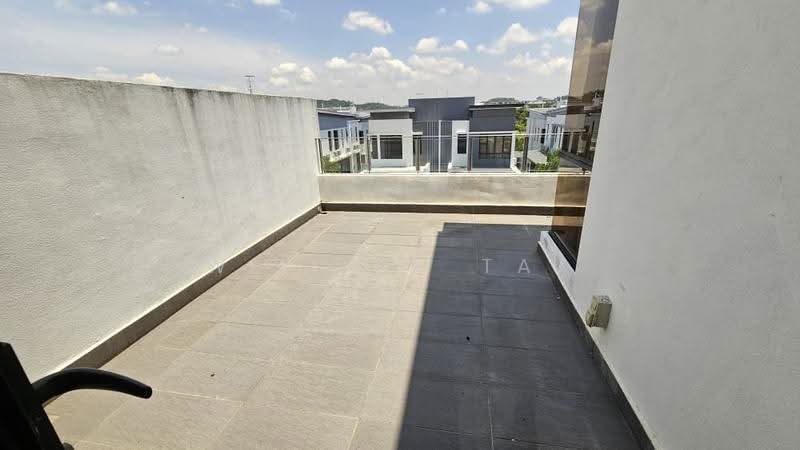 Cluster House for Sale in Horizon Hills (Iskandar Puteri (Nusajaya)) - William Tay - Balcony - PropertyGuru.com.my