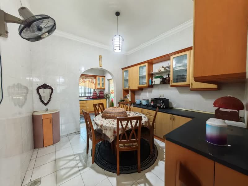 Rumah Teres 2-Tingkat untuk Dijual di Taman Impian Emas (Skudai) - William Tay - Kitchen - PropertyGuru.com.my
