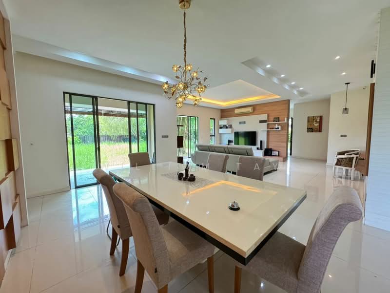 Rumah Berkembar untuk Dijual di East Ledang (Iskandar Puteri (Nusajaya)) - William Tay - Dining Room - PropertyGuru.com.my