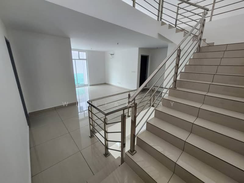 Rumah Berkembar untuk Dijual di Taman Mutiara Rini (Skudai) - William Tay - PropertyGuru.com.my