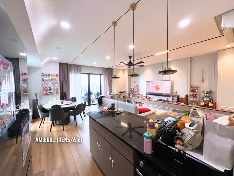 Kediaman Servis untuk Dijual di Paisley @ Tropicana Metropark - Amierul Hafizie - Living Room - PropertyGuru.com.my