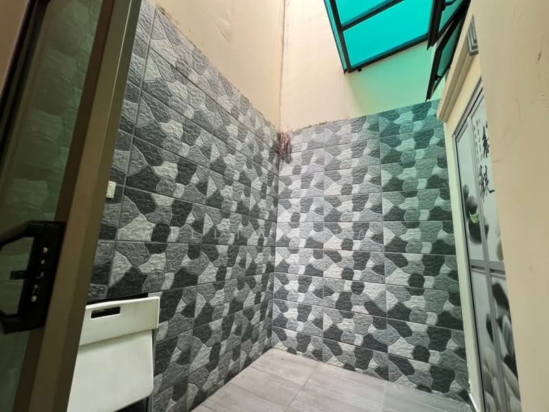 Cluster House for Sale in Taman Sutera Utama (Skudai) - William Tay - Exterior - PropertyGuru.com.my