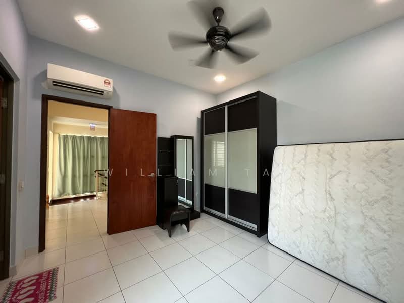 Cluster House for Sale in Taman Sutera Utama (Skudai) - William Tay - Bedroom - PropertyGuru.com.my