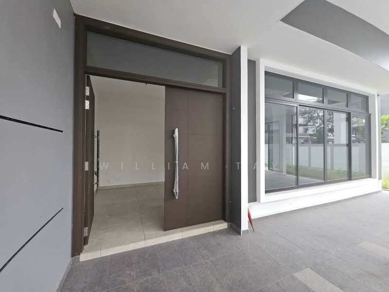 Rumah Berkembar untuk Dijual di Taman Nusa Sentral (Iskandar Puteri (Nusajaya)) - William Tay - Entrance - PropertyGuru.com.my