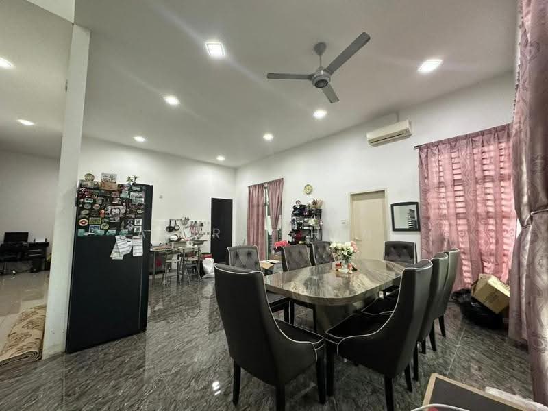 Bungalow House untuk Dijual di Sungai Petani (Kedah) - Azura Ghani - Dining Room - PropertyGuru.com.my