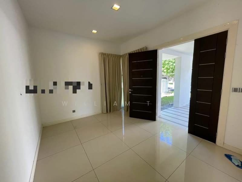 Rumah Berkembar untuk Dijual di East Ledang (Iskandar Puteri (Nusajaya)) - William Tay - Entrance - PropertyGuru.com.my