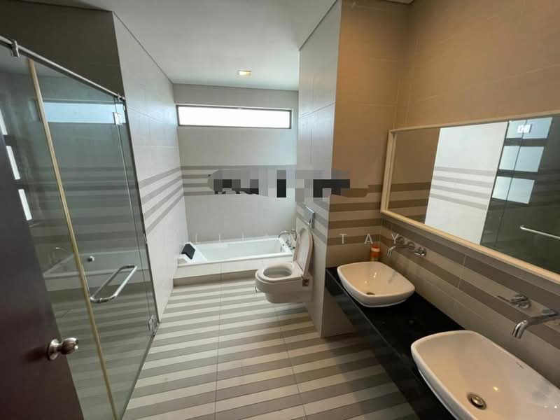 Rumah Berkembar untuk Dijual di East Ledang (Iskandar Puteri (Nusajaya)) - William Tay - Bathroom - PropertyGuru.com.my