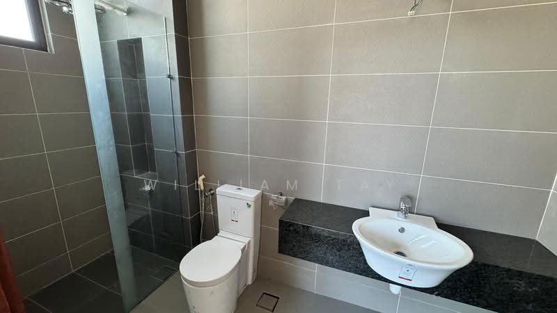 Semi-Detached House for Sale in Nusa Duta (Iskandar Puteri (Nusajaya)) - William Tay - Bathroom - PropertyGuru.com.my