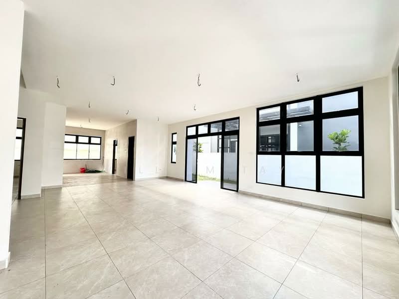 Rumah Berkembar untuk Dijual di Taman Nusa Sentral (Iskandar Puteri (Nusajaya)) - William Tay - Living Room - PropertyGuru.com.my