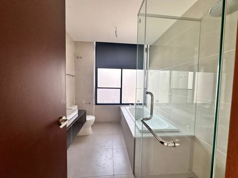 2-storey Terraced House for Sale in Aurora Sentral (Iskandar Puteri (Nusajaya)) - William Tay - Bathroom - PropertyGuru.com.my