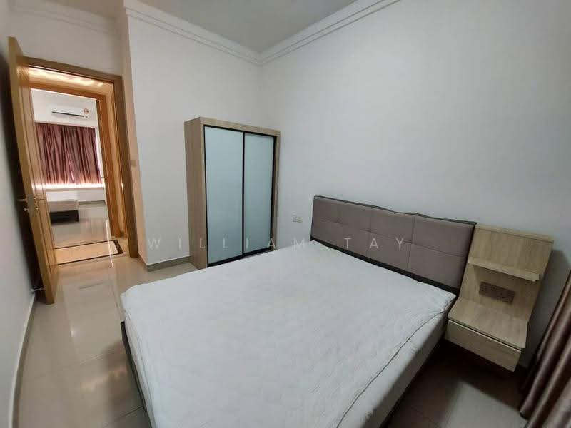 Service Residence for Sale at R&F Princess Cove Phase 1 - William Tay - Bedroom - PropertyGuru.com.my