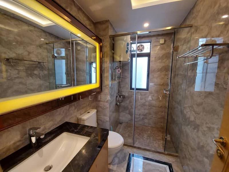 Service Residence for Sale at R&F Princess Cove Phase 1 - William Tay - Bathroom - PropertyGuru.com.my