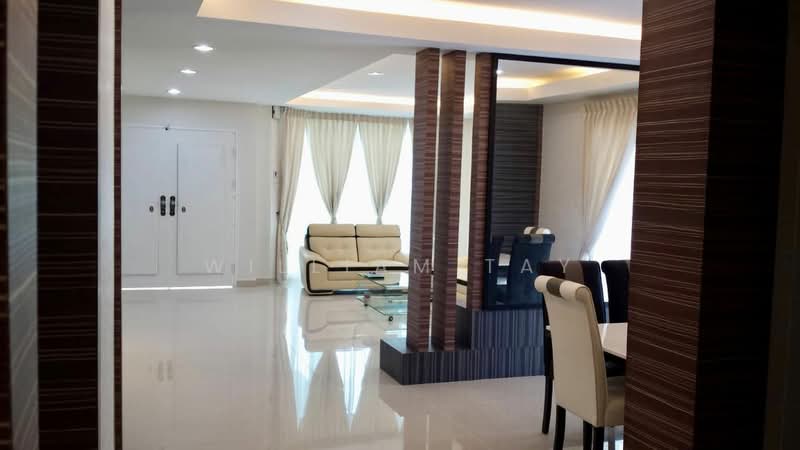 Bungalow House for Sale in Taman Bukit Kempas (Tampoi) - William Tay - Living Room - PropertyGuru.com.my