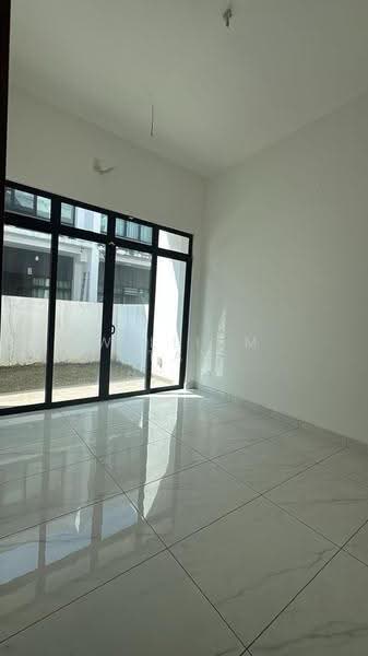 Rumah Berkembar untuk Dijual di Nusa Duta 3 (Iskandar Puteri (Nusajaya)) - William Tay - Living Room - PropertyGuru.com.my