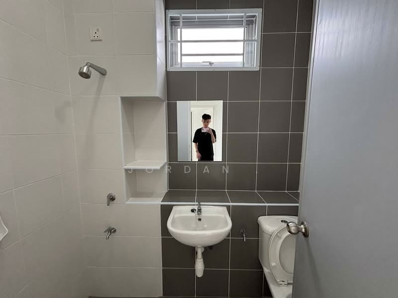 2-storey Terraced House for Rent in Setia Eco Gardens (Gelang Patah) - Jordan . - Bathroom - PropertyGuru.com.my