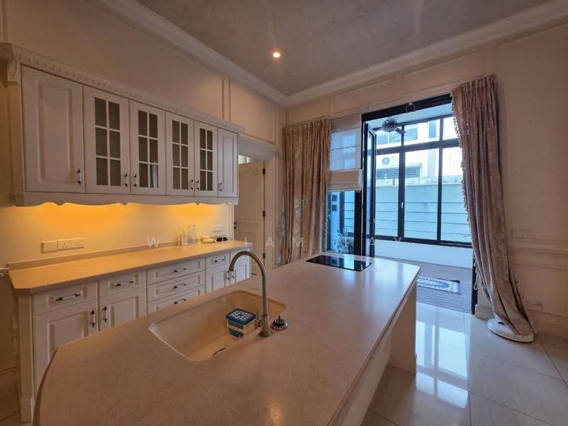Rumah Berkembar untuk Dijual di Bukit Indah (Iskandar Puteri (Nusajaya)) - William Tay - Kitchen - PropertyGuru.com.my