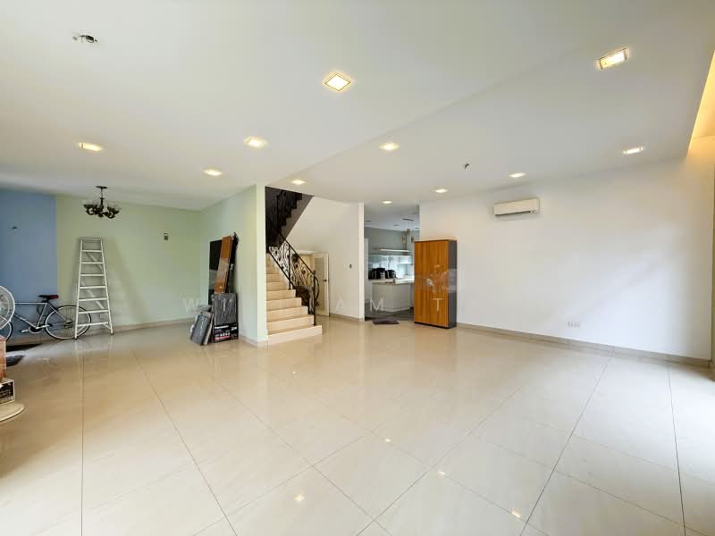 Semi-Detached House for Sale in Bandar Dato Onn (Tebrau) - William Tay - Living Room - PropertyGuru.com.my