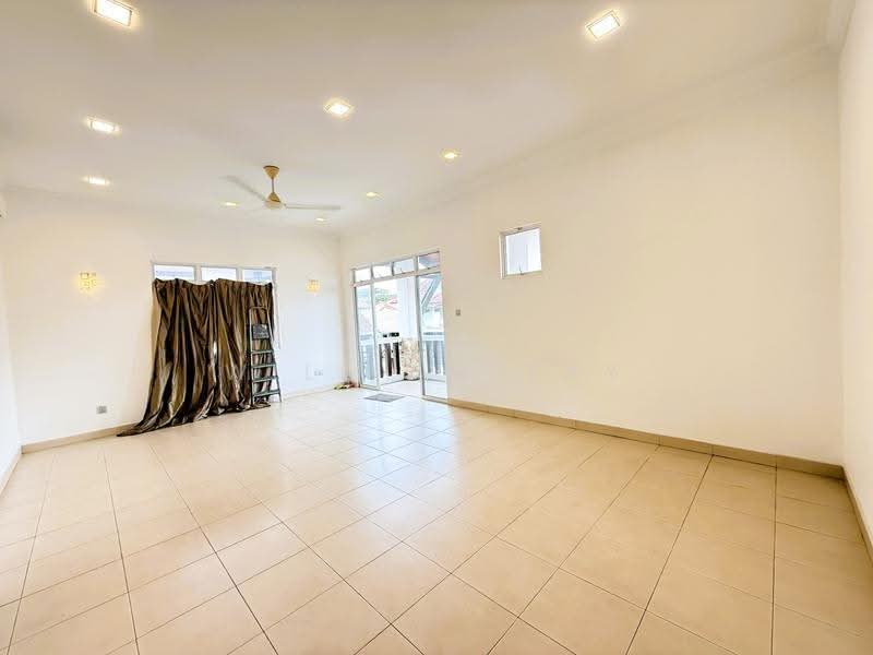 Semi-Detached House for Sale in Bandar Dato Onn (Tebrau) - William Tay - Living Room - PropertyGuru.com.my