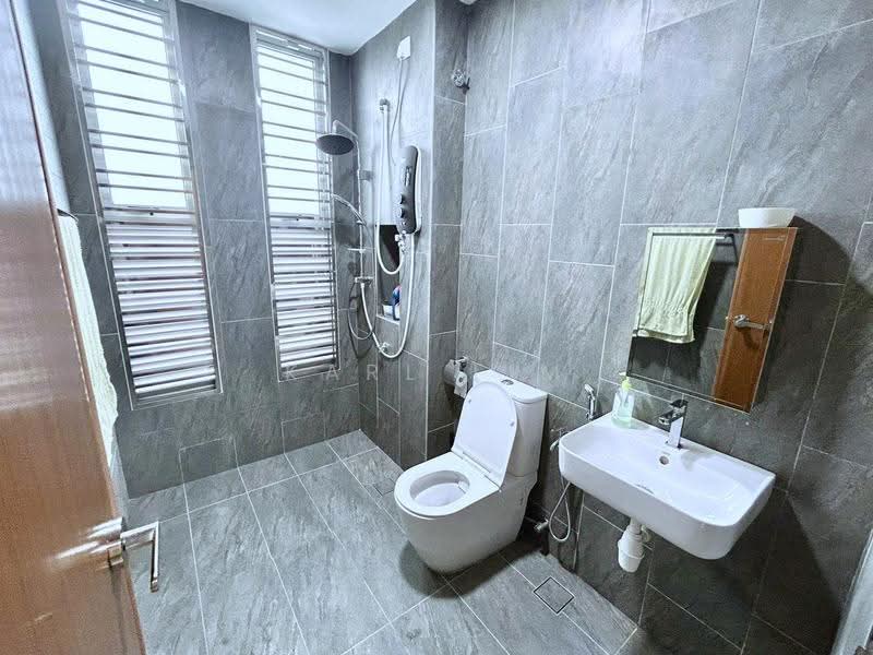 Rumah Teres 2-Tingkat untuk Dijual di Taman Impian Emas (Skudai) - Karl Lim - Bathroom - PropertyGuru.com.my