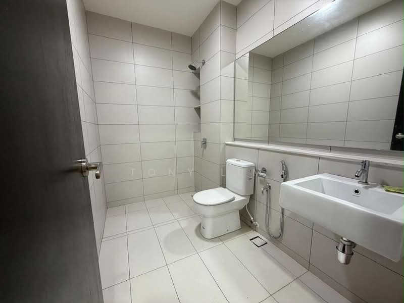 2-storey Terraced House for Rent in Senibong Cove (Masai) - Tony Lim - Bathroom - PropertyGuru.com.my