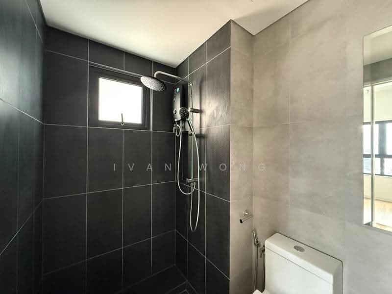 Service Residence for Sale at Teja @ Subang Jaya City Centre (SJCC) - Ivan Wong - Bathroom - PropertyGuru.com.my