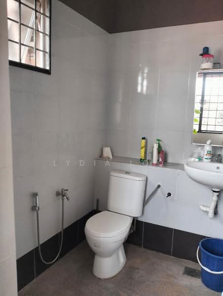 2-storey Terraced House for Sale in Usj 11 (Subang Jaya) - Lydia Loo - Bathroom - PropertyGuru.com.my