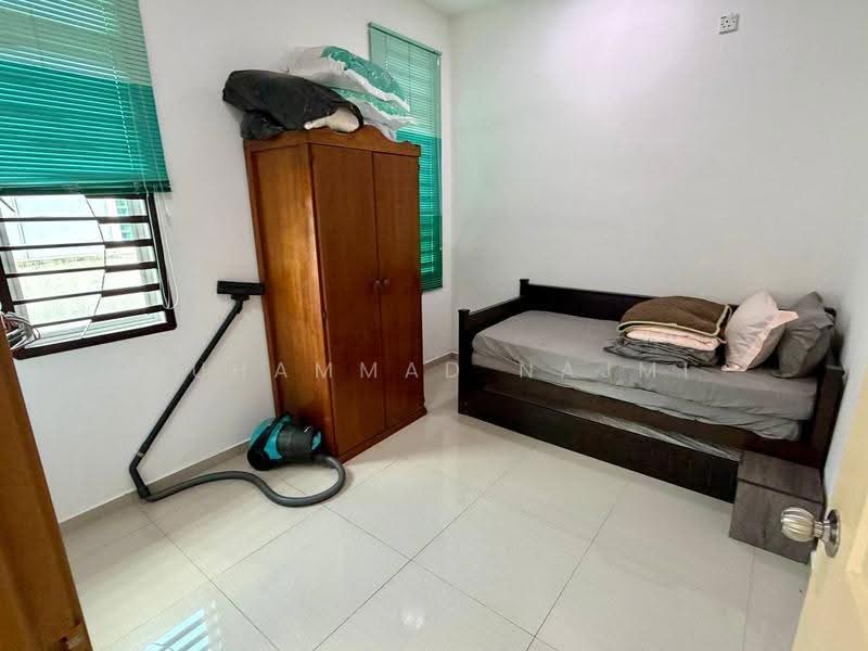 Bungalow House untuk Dijual di Kemaman (Terengganu) - Muhammad Najmi - Bedroom - PropertyGuru.com.my