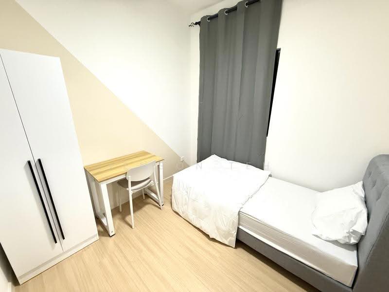 Kediaman Servis untuk Disewa di M Oscar - Jenson Teh - Bedroom - PropertyGuru.com.my