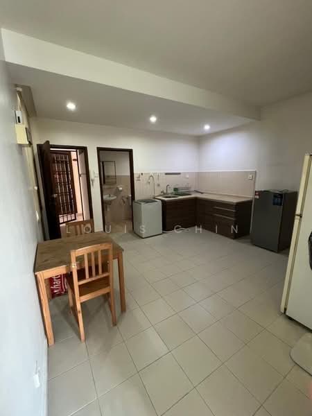 Pangsapuri untuk Dijual di Lake View Suites - Louis Chin - PropertyGuru.com.my