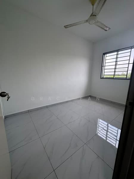 2-storey Terraced House for Sale in Taman Kluang Indah (Kluang) - Grace Fan - Interior - PropertyGuru.com.my
