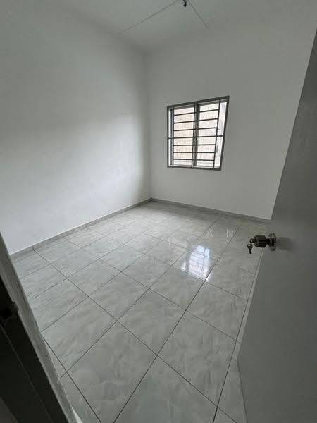 Rumah Teres 2-Tingkat untuk Dijual di Taman Kluang Indah (Kluang) - Grace Fan - Interior - PropertyGuru.com.my