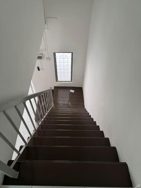Rumah Teres 2-Tingkat untuk Dijual di Taman Kluang Indah (Kluang) - Grace Fan - Interior - PropertyGuru.com.my