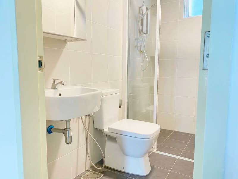 Kediaman Servis untuk Disewa di Cerrado Residence @ Southville City - Maya Myra - Bathroom - PropertyGuru.com.my