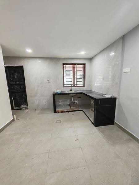 2-storey Terraced House for Sale in Bandar Putra (Kulai) - NG ZEN XI - Kitchen - PropertyGuru.com.my