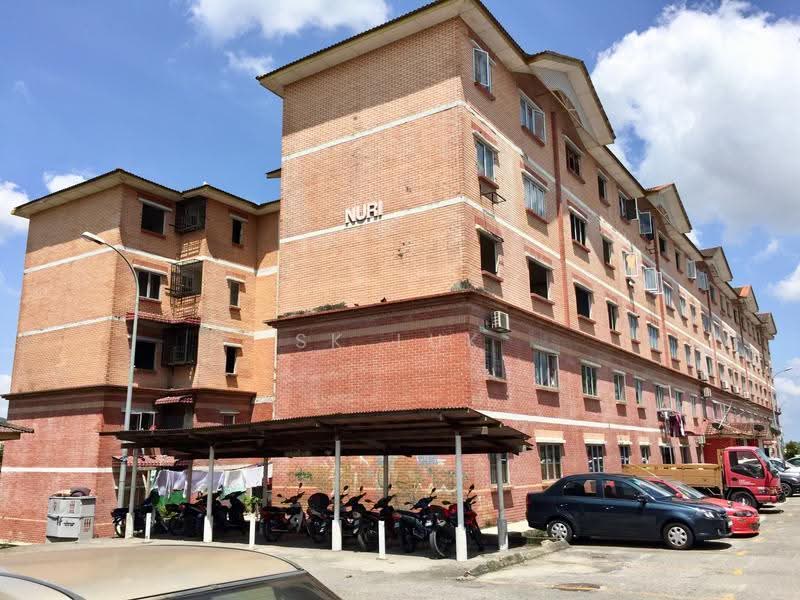 Pangsapuri untuk Dijual di Rajawali Apartment - SK Luk - Exterior - PropertyGuru.com.my